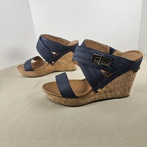 Tommy Hilfiger Cross Band LOGO Wedge Sandals On Colored Navy And Tan 8M Women's